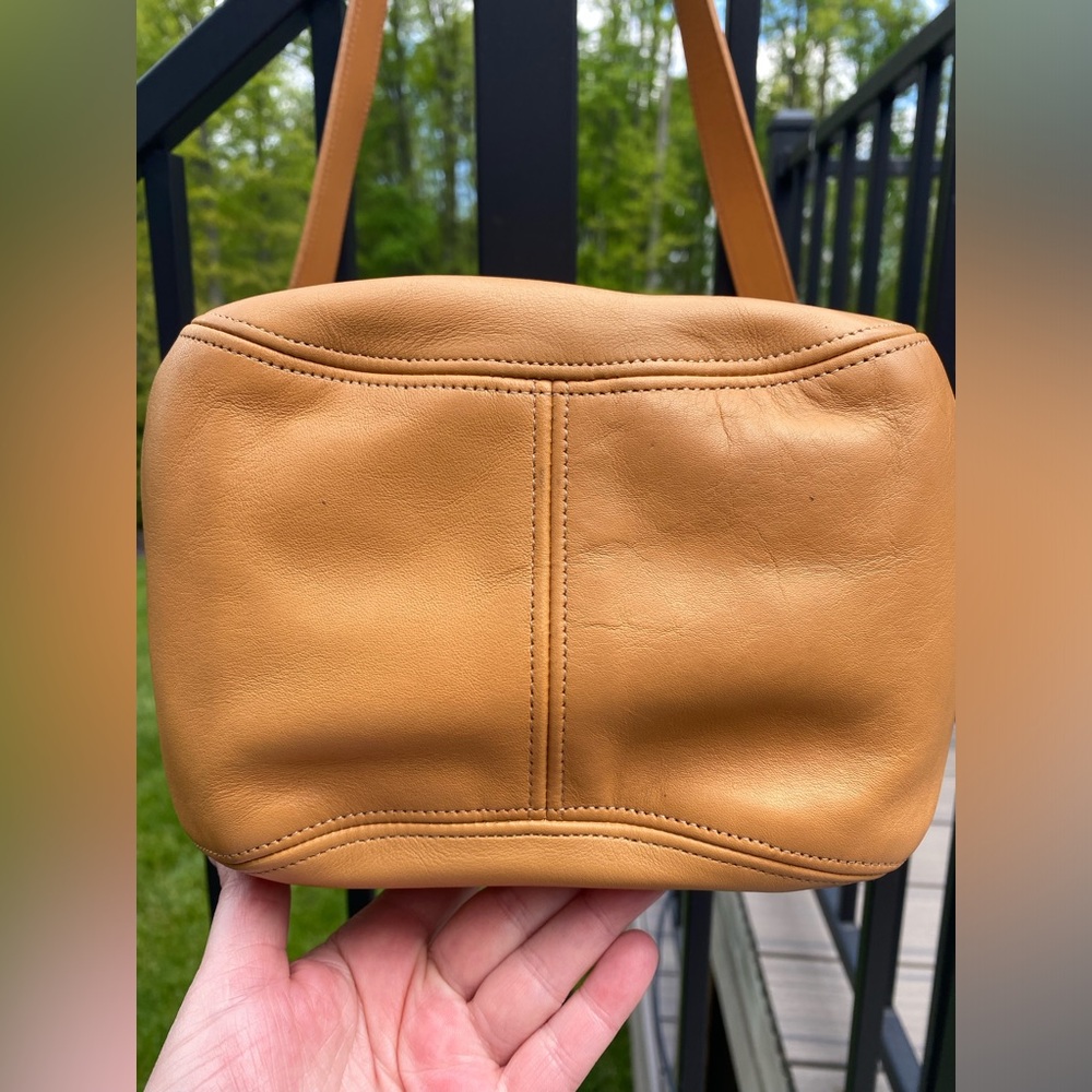 Vintage Coach Monterey Hobo #4027 Butterscotch Leather Shoulder Bag w/ Hangtag - Picture 10 of 16